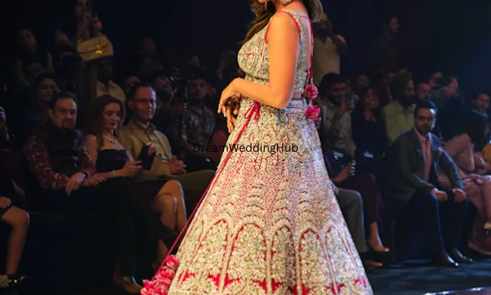 DEVI SRI DEVI SAREES